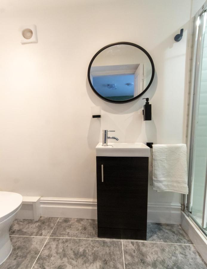 Bay City Studio Apartments By Staying-Away Κάρντιφ Εξωτερικό φωτογραφία